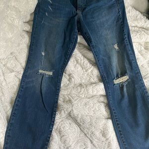 NWT Gap true skinny jeans. Size 31 Short